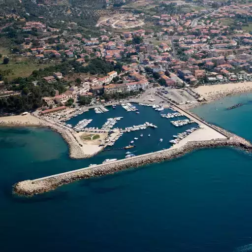 Un'immagine generica segnaposto con angoli arrotondati in una figura.